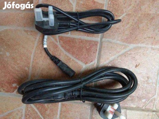 Műszercsatlakozós kábel , C13 Fekete, Angol dugó - Műszercsatlakozó Új