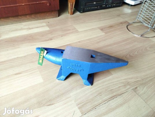 Műszerész, ékszerész, kovács üllő 10 kg. 35000 Ft