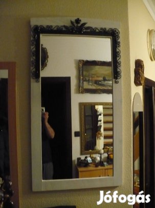 Mutatós fa,- kovácsoltvas fali tükör