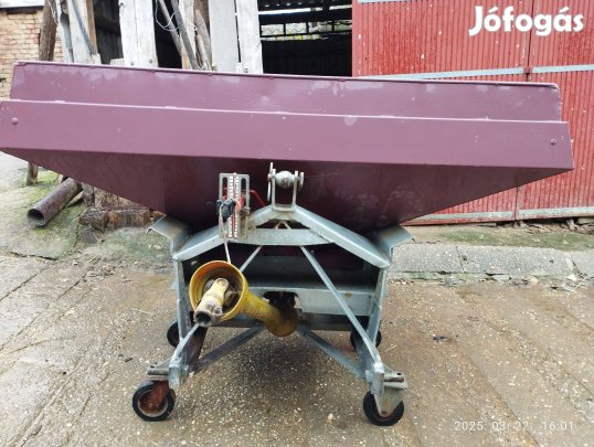 Műtrágyaszóró eladó