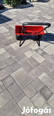 Műtrágyaszóró kocsi