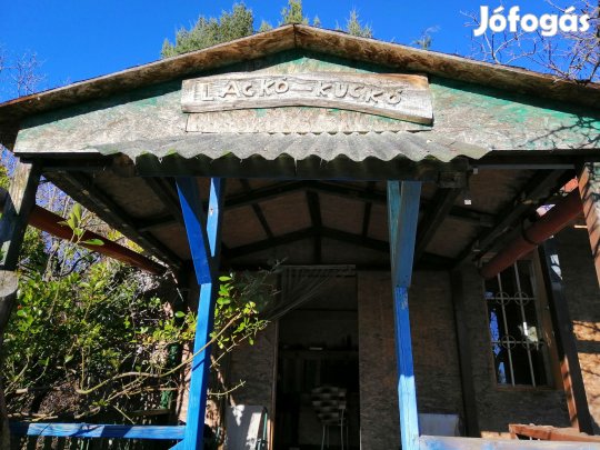 Művelésből kivont  zöld  terület  1125  nm-en  eladó