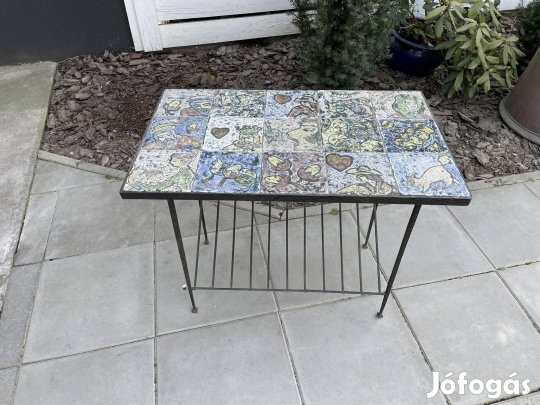 Művészasztal vintage asztal