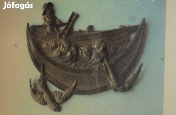 Művészien kialakított öntött ólom ábra