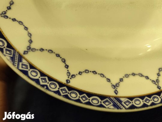 Muzeális, királyi beszállító jelölésű 4 db mélytányér