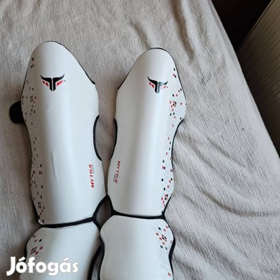 Mytra M11 zselés lábszár védö új L-es méret