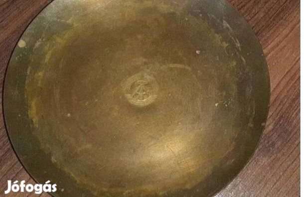 NDK címeres réz tál