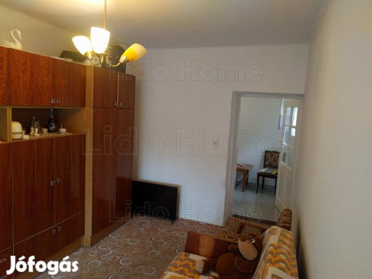 NEMESVITAI CSALÁDI HÁZ ELADÓ!