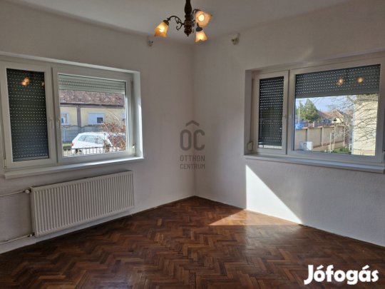 NE MARADJON LE RÓLA! 3 szobás tégla családi ház eladó Abonyban