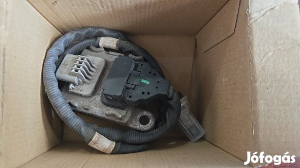 NOX szenzor X-class A4709056101 eladó