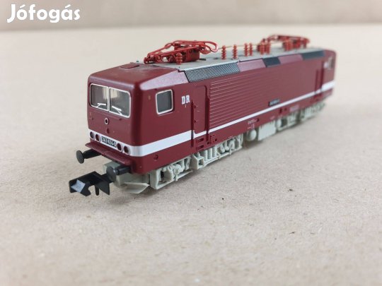 N 1:160 Arnold 2309 DR 243 Villanymozdony Mozdony