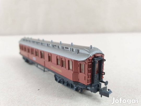 N 1:160 Arnold 3370 Berlin Étkezőkocsi Vagon