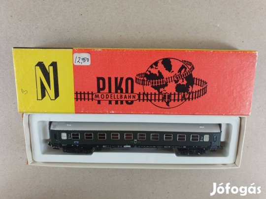 N 1:160 Piko 5/4501-010 DR Személyvagon Vagon