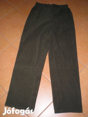 Nadrág vastagabb anyagból női L-es L sötétbarna színben