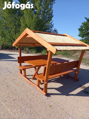 Nádtetős kerti kiülő egyenesen a gyártótól