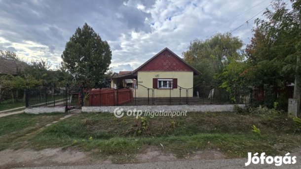 Nádudvari eladó 72 nm-es ház