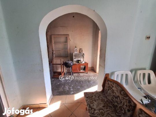 Nádudvari eladó 97 nm-es ház