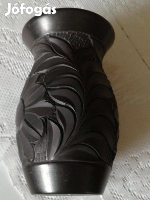 Nádudvari fekete kerámia váza