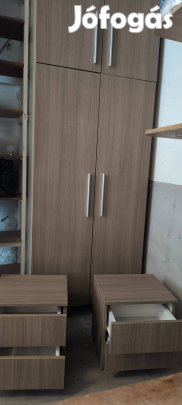 Nagy álló szekrény eladó!