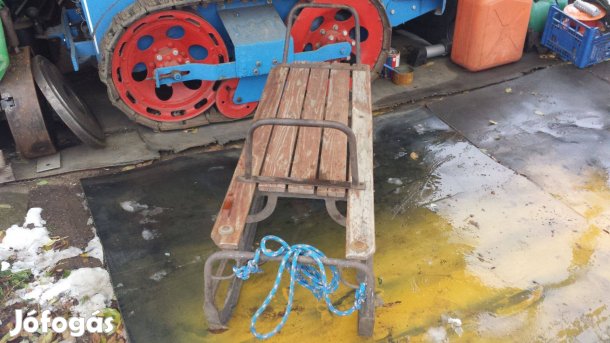 Nagy kétszemélyes retro erős masszív fém szánkó első és hát támlával