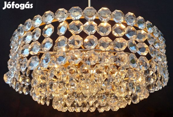 Nagy kristály csillár