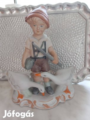 Nagy méretű Alpro porcelán nipp figura hibátlan