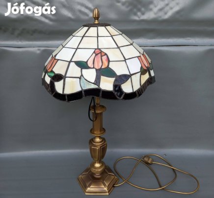 Nagy méretű Tiffany asztali lámpa