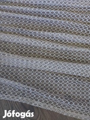 Nagy méretű bézs függöny eladó