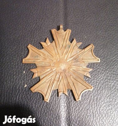 Nagy méretű medál