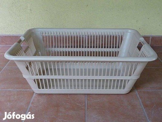 Nagy méretű ruháskosár eladó
