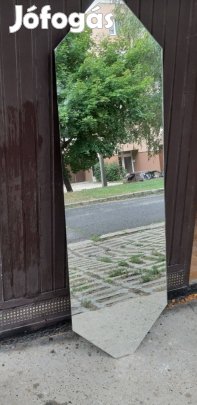 Nagy méretű tükör