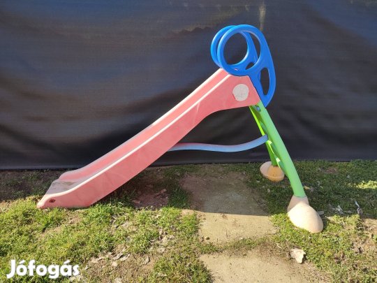 Nagy méreű csúszda