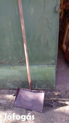 Nagy nyelezett kézi vas lapát