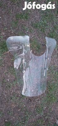 Nagy plexi robogóra 