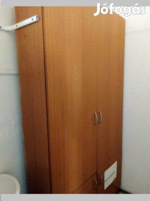 Nagy szekrény , 2 ajtós, 2 részes, alsó polcos, felső akasztós,eladó