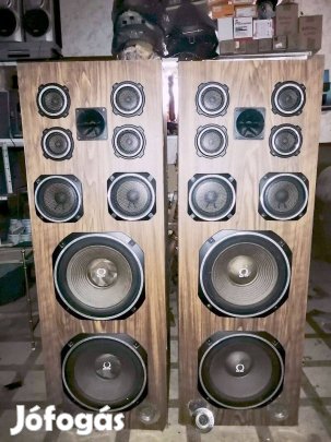 Nagy teljesítményű sok hangszórós épített hangfal pár, Omega logóval