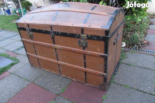 Nagy utazó láda- bőrönd - hajó koffer - 80 cm magas