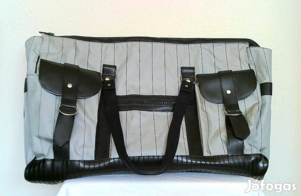 Nagy utazótáska sporttáska kézipoggyász 60x40x20