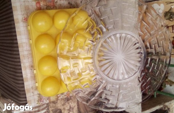 Nagy üvegtál, régi, kihasználatlan Személyesen Miskolcon vehető át