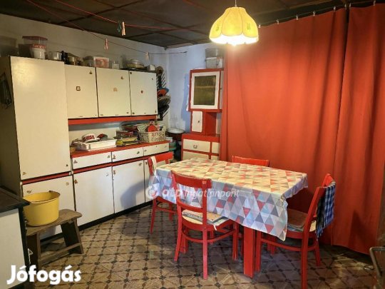 Nagyalásonyi 90 nm-es ház eladó