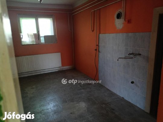 Nagyatádi eladó 95 nm-es ház
