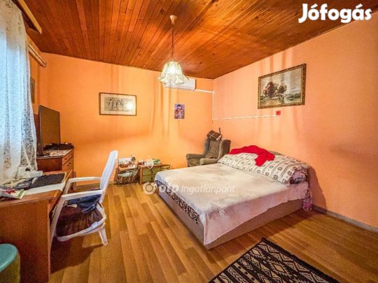 Nagyberényben eladó egy 85 m-es családi ház