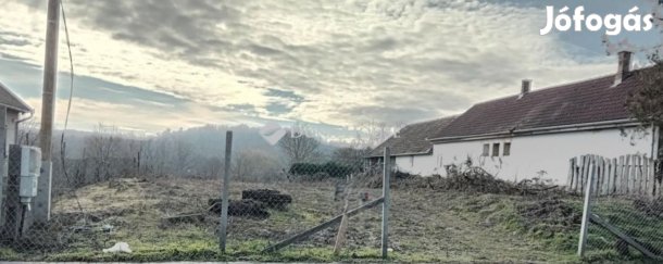 Nagyberényi eladó 568 nm-es telek