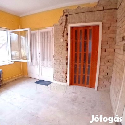 Nagycsepelyen családi ház nagy telekkel eladó