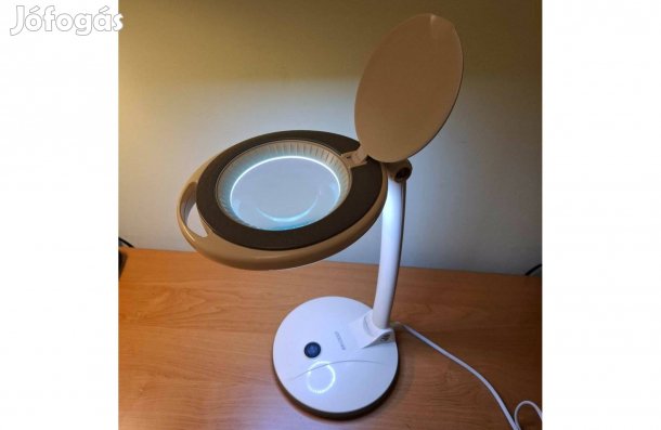 Nagyítós asztalilámpa
