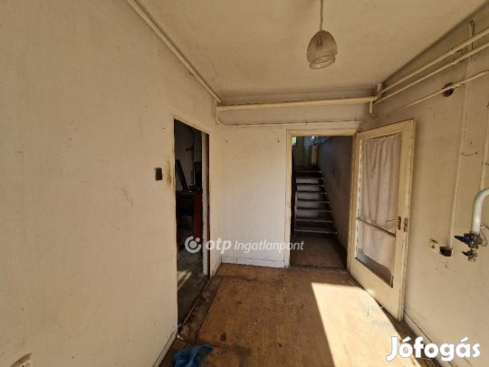 Nagykállói 145 nm-es ház eladó