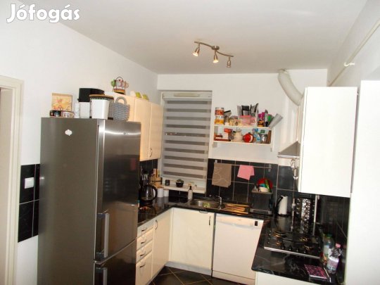 Nagykanizsa fiatalos, korszerű, belváros közeli lakás eladó