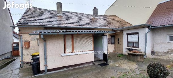 Nagykanizsai 50 nm-es ház eladó