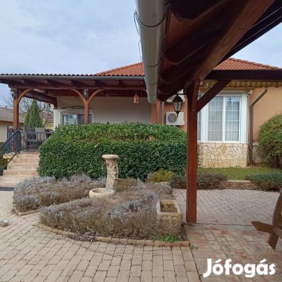 Nagykanizsai eladó 210 nm-es ház