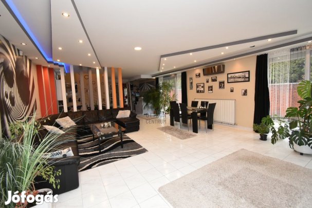 Nagykanizsai eladó 403 nm-es ház